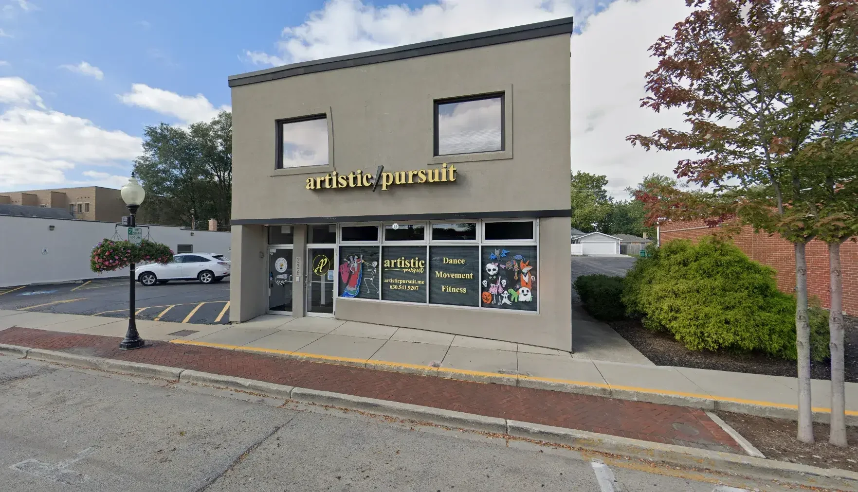 A Gateway to Knowledge: Exploring the Indian Prairie Public Library in Darien, IL