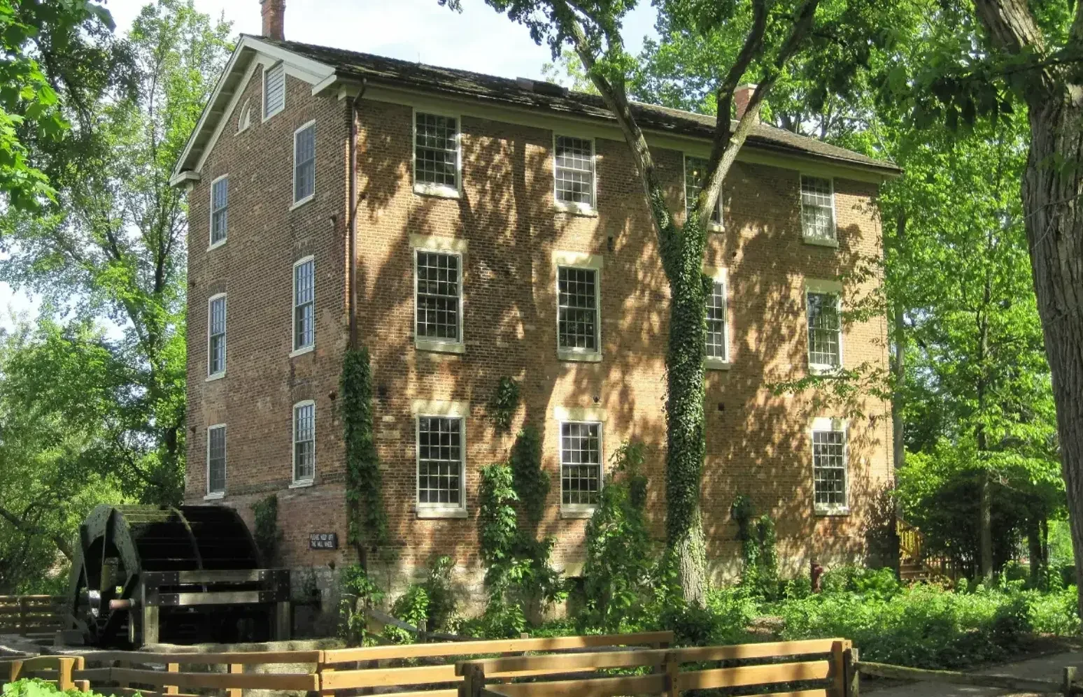 Choosing the Right Car Locksmith: Questions to Ask Before Hiring