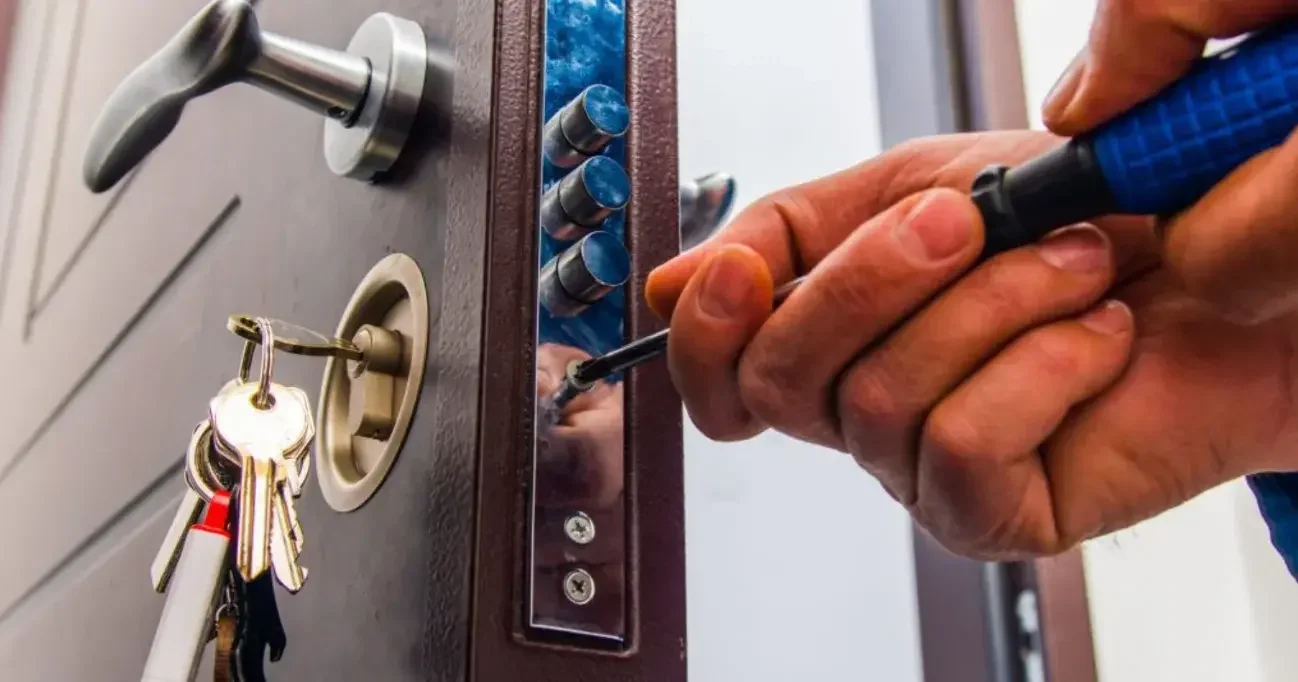 Discovering Architectural Genius at the Frank Lloyd Wright Home & Studio in Oak Park IL
