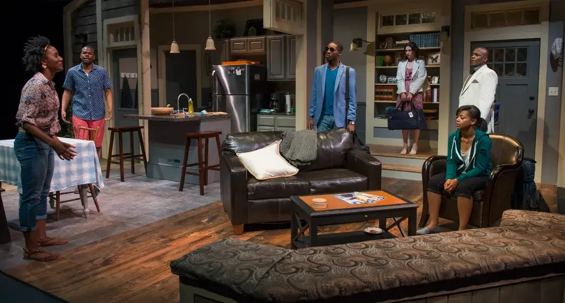 Explore Stunning Works of Art at Expression Gallery of Fine Art in Hinsdale, IL