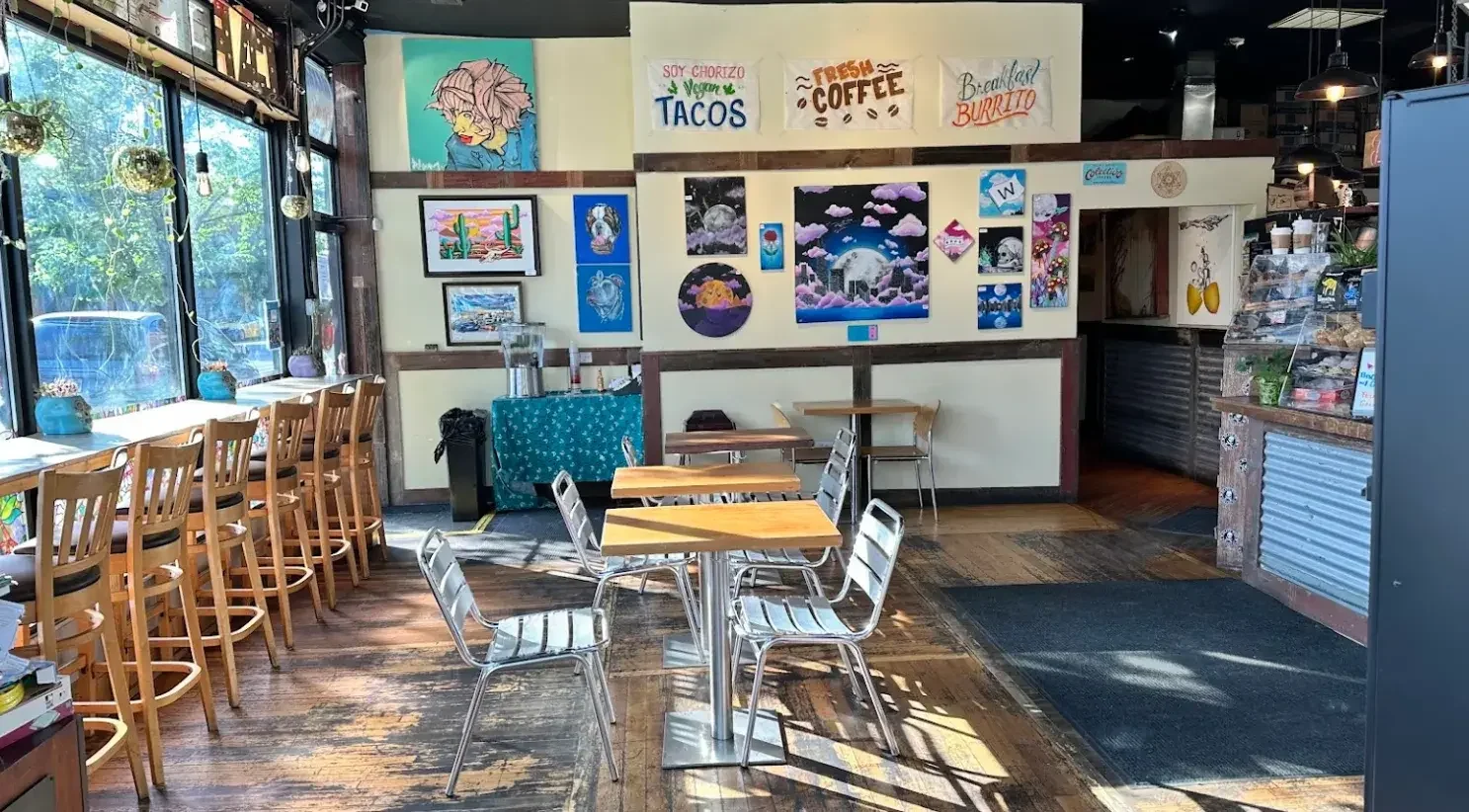 Explore the Beautiful Trails and History of Veteran Acres Park in Crystal Lake, IL