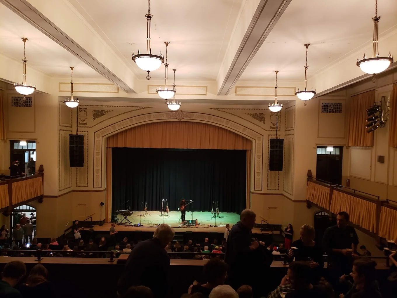 Exploring Independence Park: A Family Day Out in Irving Park, IL