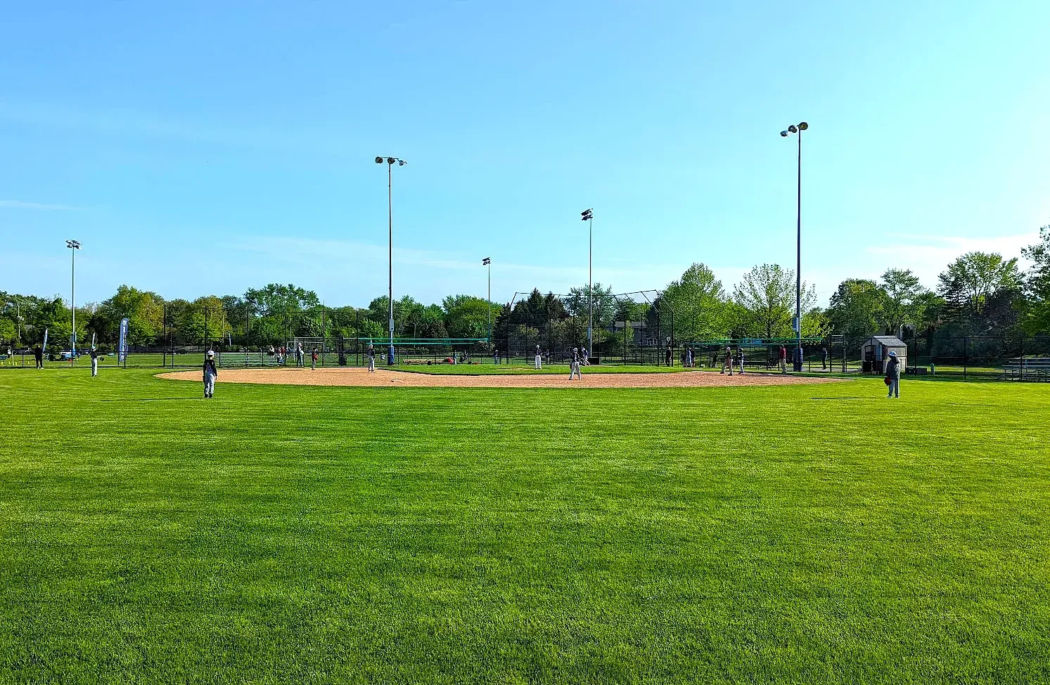 Fashion Outlets of Chicago, IL: Discover Fashion's Hidden Treasures