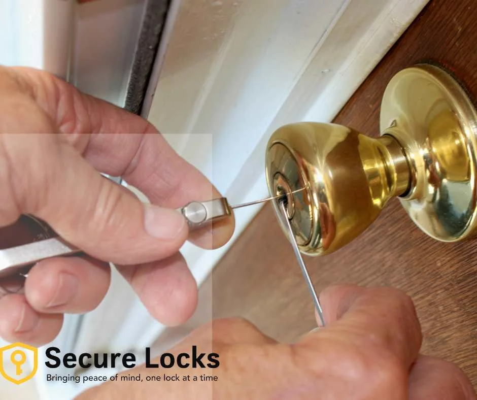 From Key Fobs to Biometric Access: The Cutting-Edge Tools of Modern Car Locksmiths