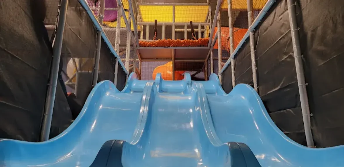 How Car Locksmiths Assist with Ignition and Lock Repairs