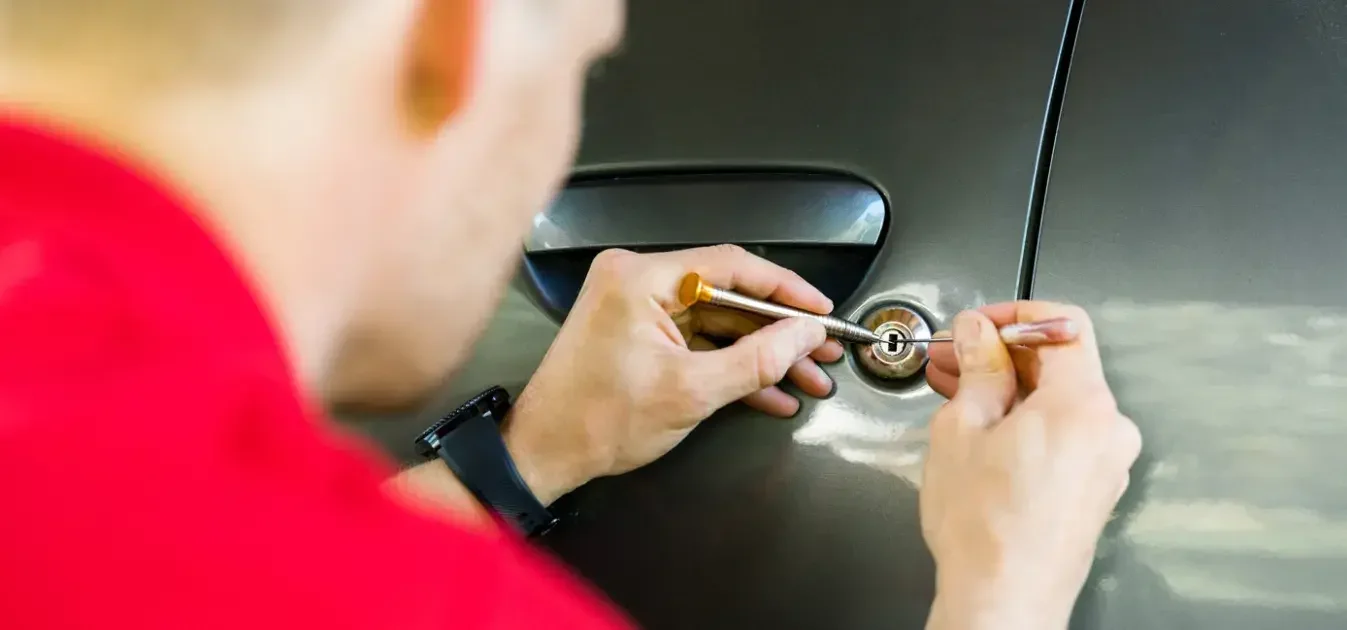 Relax and Unwind at Chicago Sweatlodge: A Unique Experience in Portage Park, IL