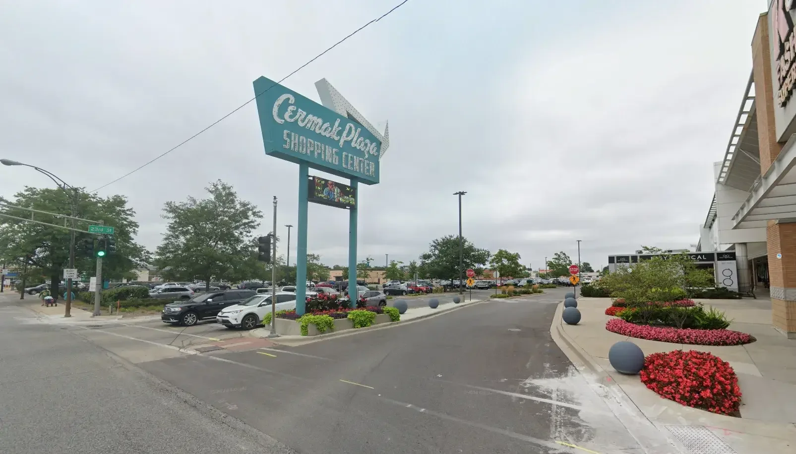 Splash Into Summer Fun: Exciting Days at Gouin Pool & Water Slides in Franklin Park, IL