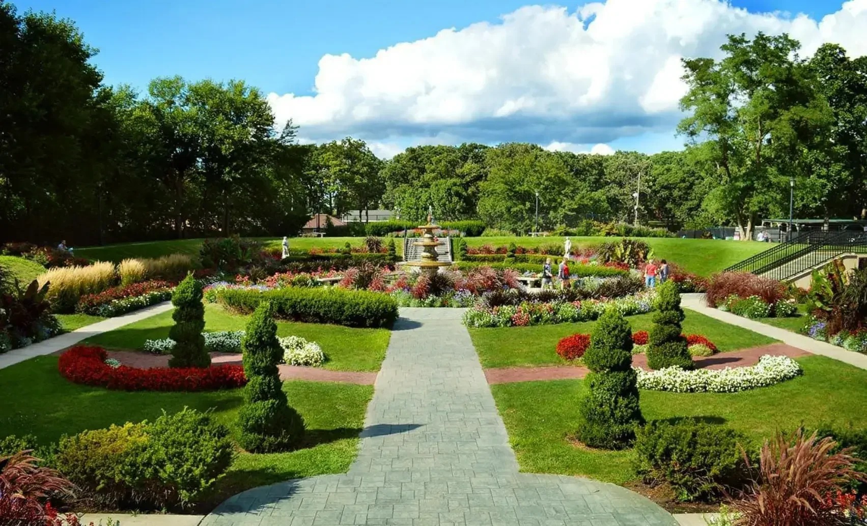 Strike Up Some Fun: The Ultimate Bowling Experience at Bowlero Randall Road in Algonquin, IL