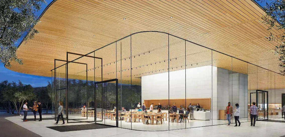 Choosing the Best Materials for Your Fence: Insights From a Fence Contractor